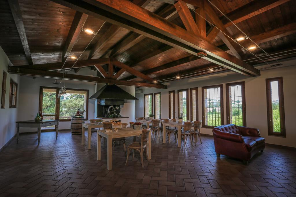 Villa Agriturismo Il Divin Casale Torgiano Exterior foto